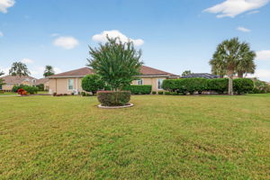 Rear/Side Yard with Mature Privacy Landscaping
