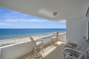 590 Silver Ln, Boca Raton, FL 33432, US Photo 36