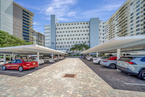 590 Silver Ln, Boca Raton, FL 33432, US Photo 1