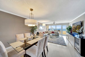 590 Silver Ln, Boca Raton, FL 33432, US Photo 16