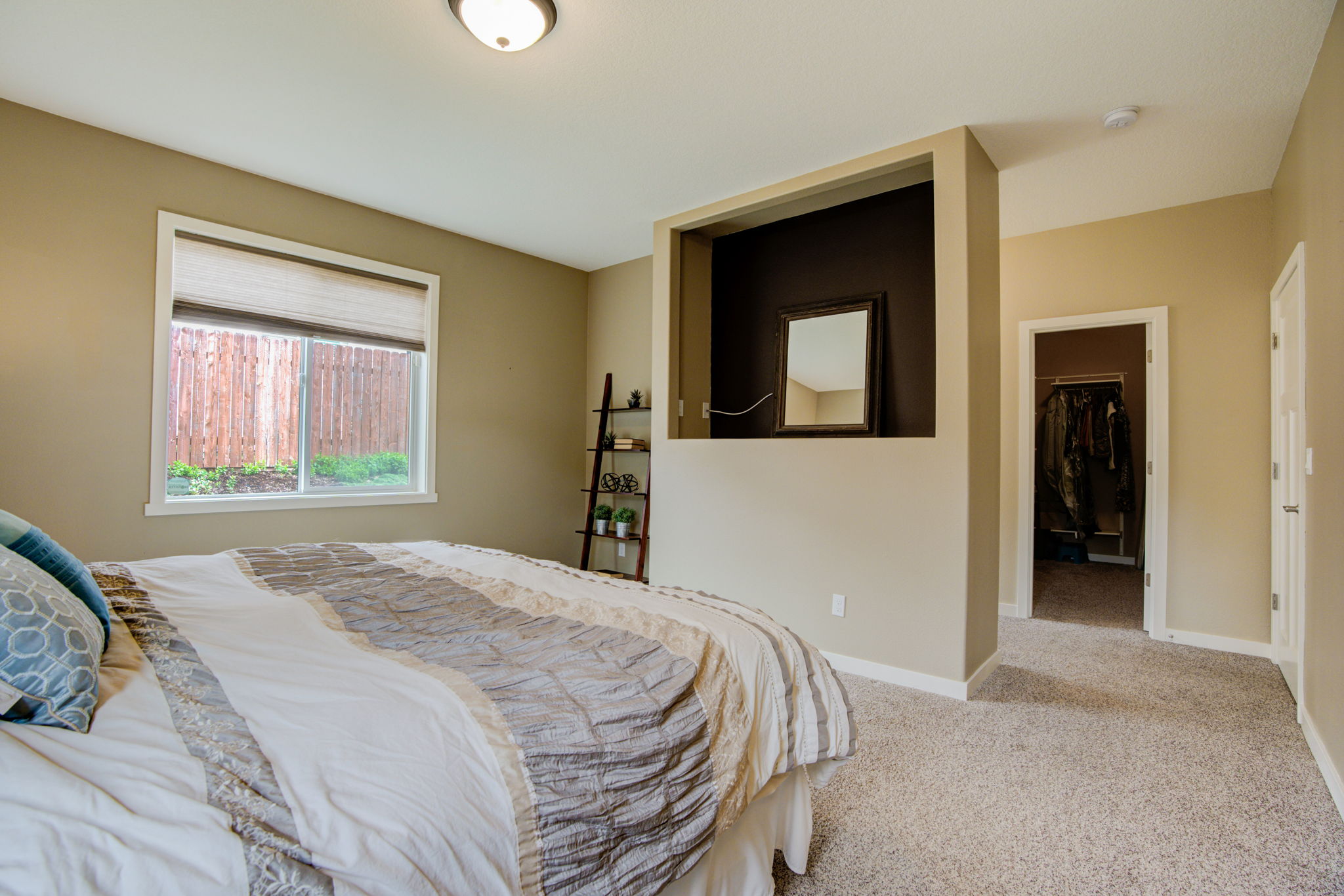 West Meadows Dr NW-034