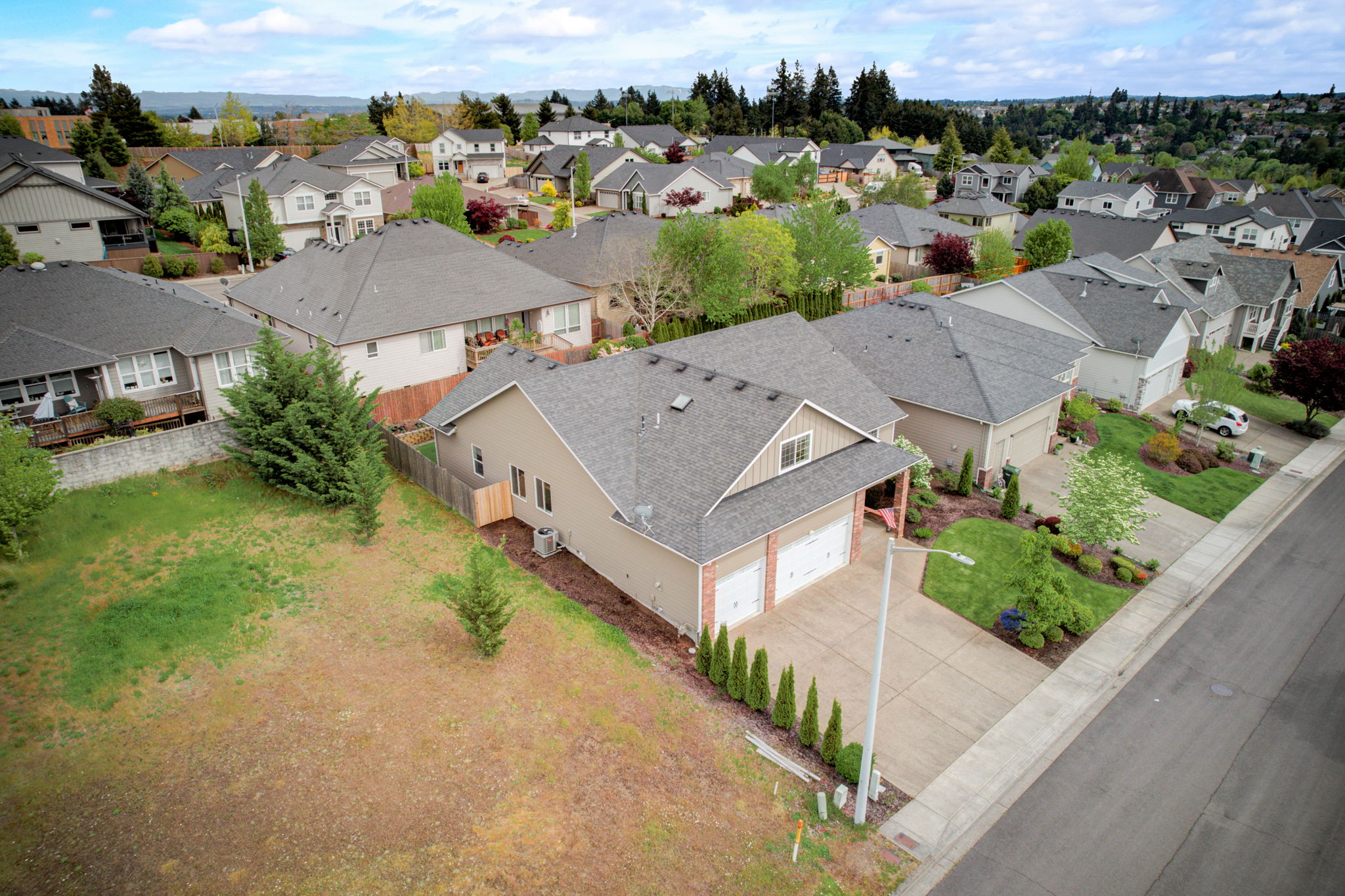 West Meadows Dr NW-051