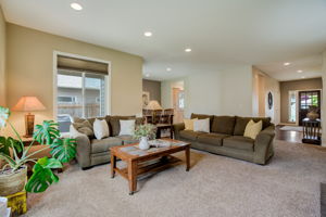 West Meadows Dr NW-012