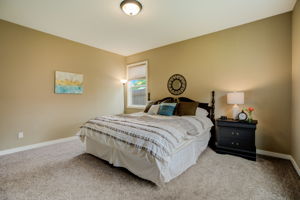 West Meadows Dr NW-032