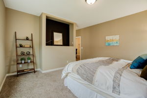 West Meadows Dr NW-033
