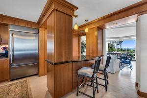 Breakfast Bar - Kitchen