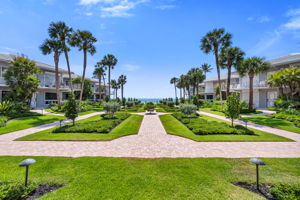 Courtyard - Gulf View