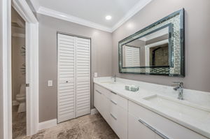 Master Bathroom1a