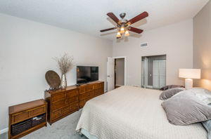 Master Bedroom1c
