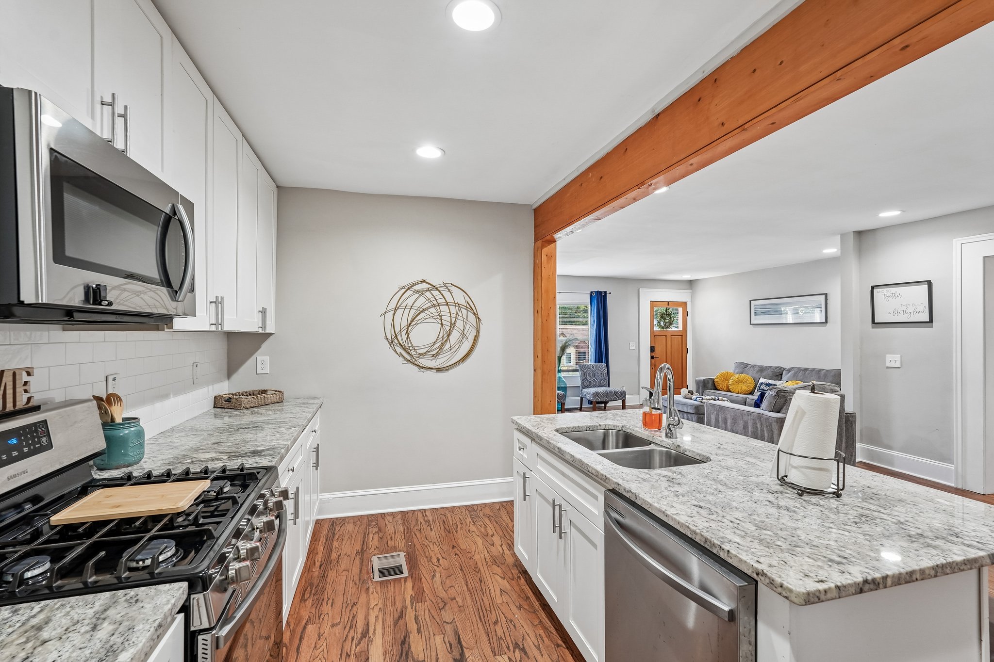 Beecher Rd SW-S1908-022.jpg