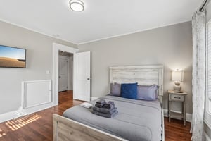 Beecher Rd SW-S1908-045.jpg