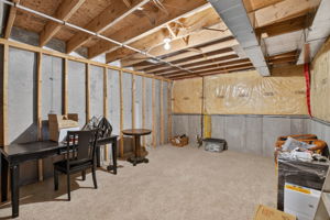  Photo 37