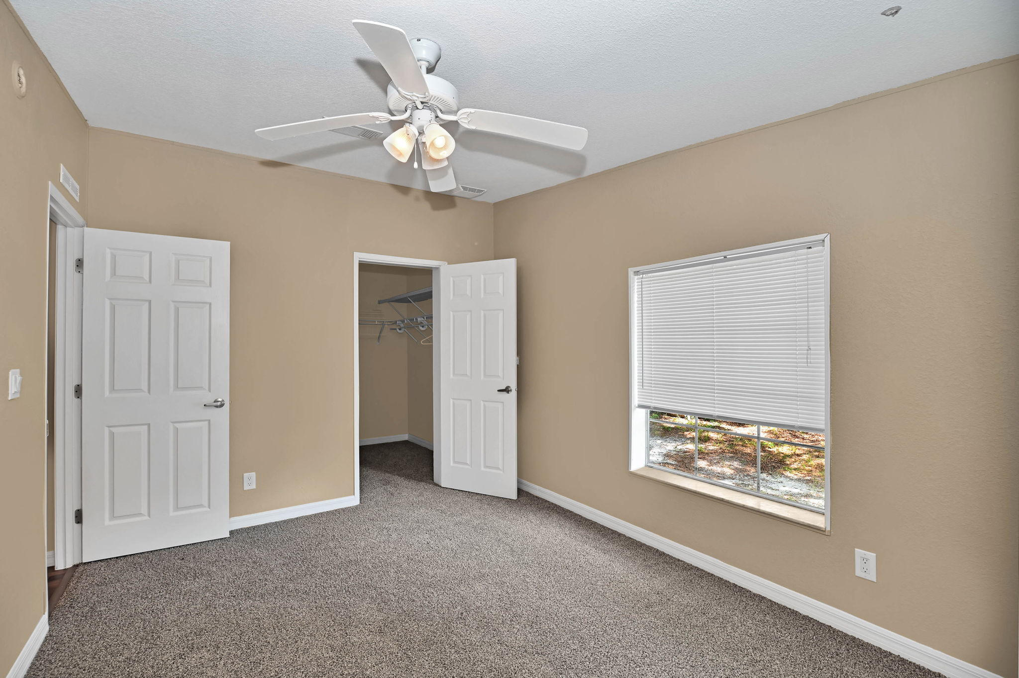 Bedroom 1B