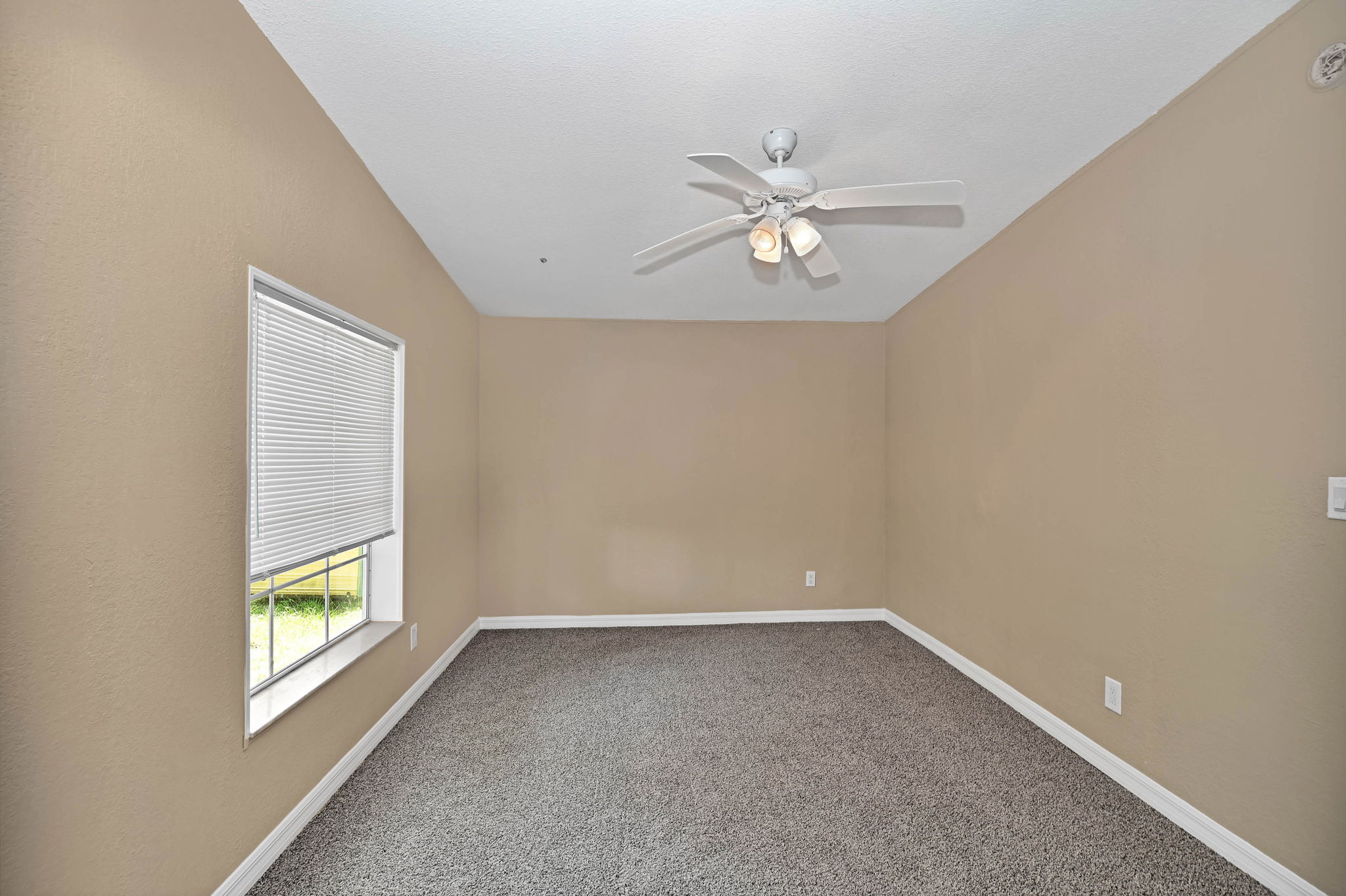 Bedroom 1A