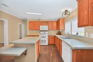 Kitchen 4