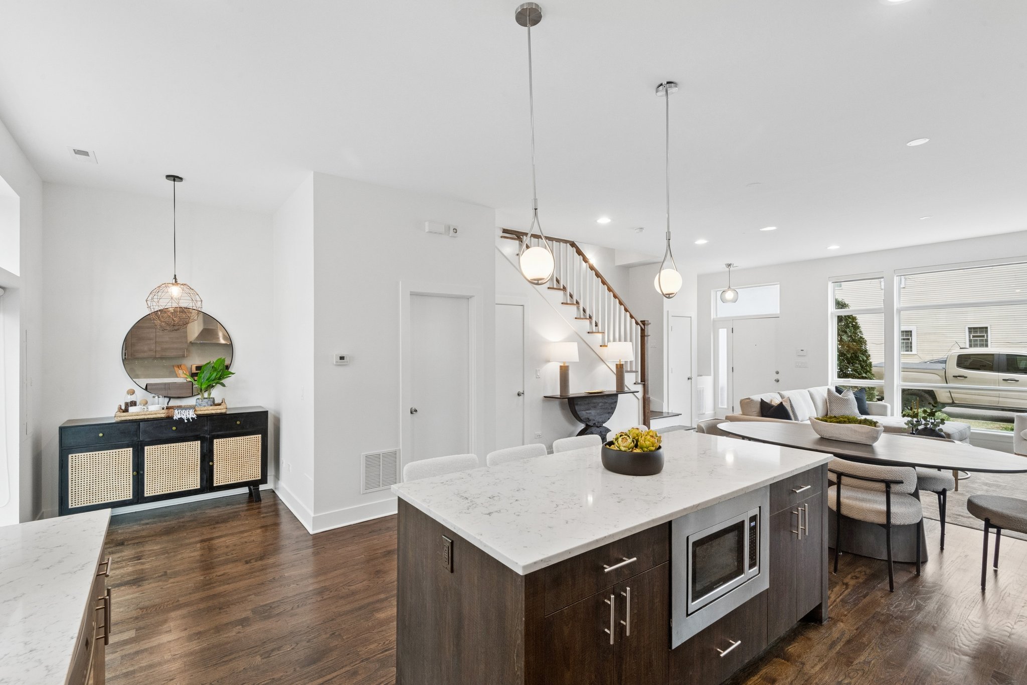 1855 N St Louis Ave_012.jpg