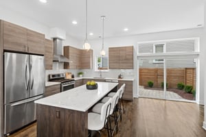 1855 N St Louis Ave_009.jpg