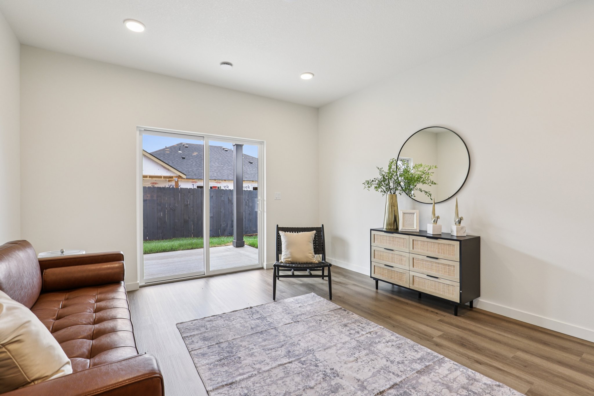 NW 18th Wy-S0108-010.jpg