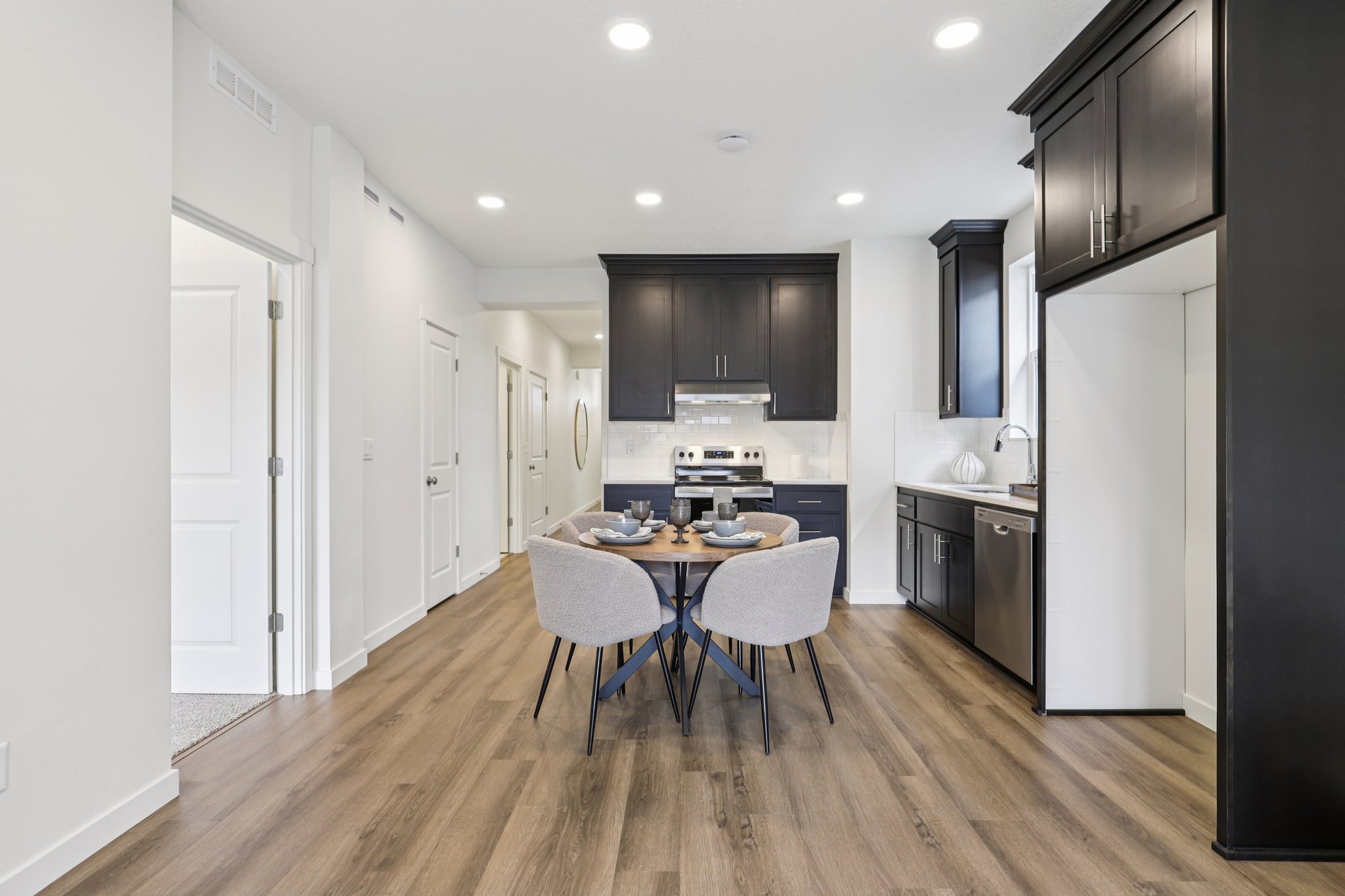 NW 18th Wy-S0108-019.jpg