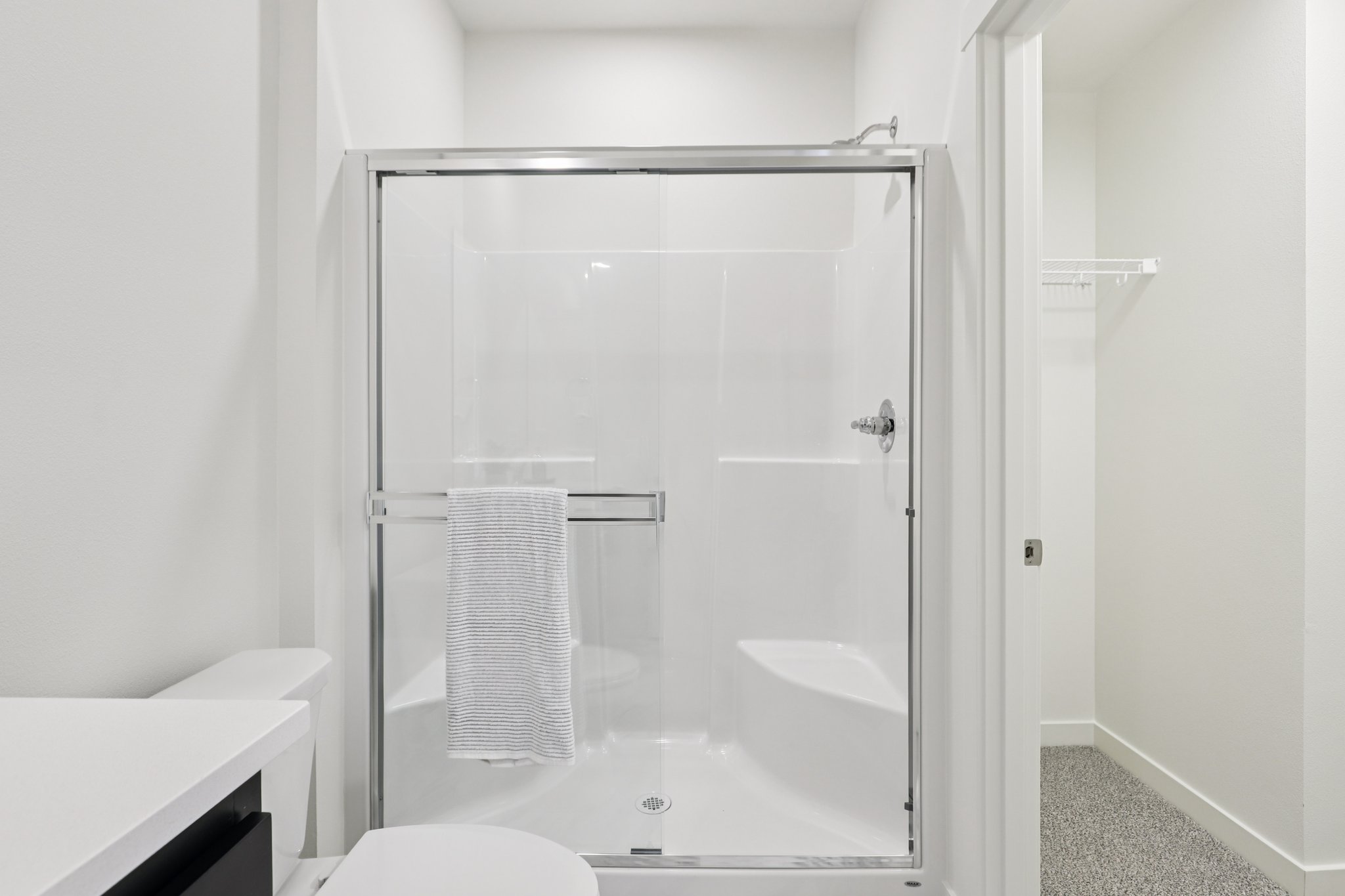 NW 18th Wy-S0108-042.jpg