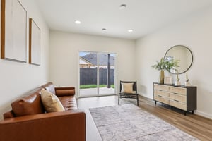 NW 18th Wy-S0108-009.jpg