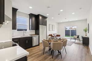 NW 18th Wy-S0108-014.jpg