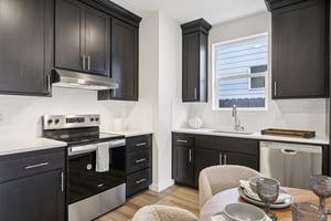 NW 18th Wy-S0108-021.jpg