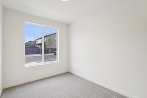 NW 18th Wy-S0108-024.jpg