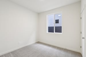 NW 18th Wy-S0108-034.jpg