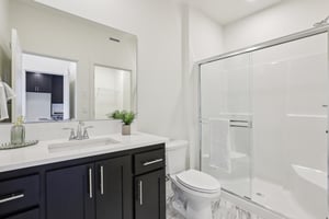 NW 18th Wy-S0108-041.jpg