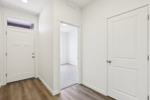 NW 18th Wy-S0108-045.jpg