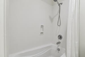 S Terracina Dr-S0110-052.jpg