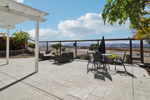 S Terracina Dr-S0110-058.jpg