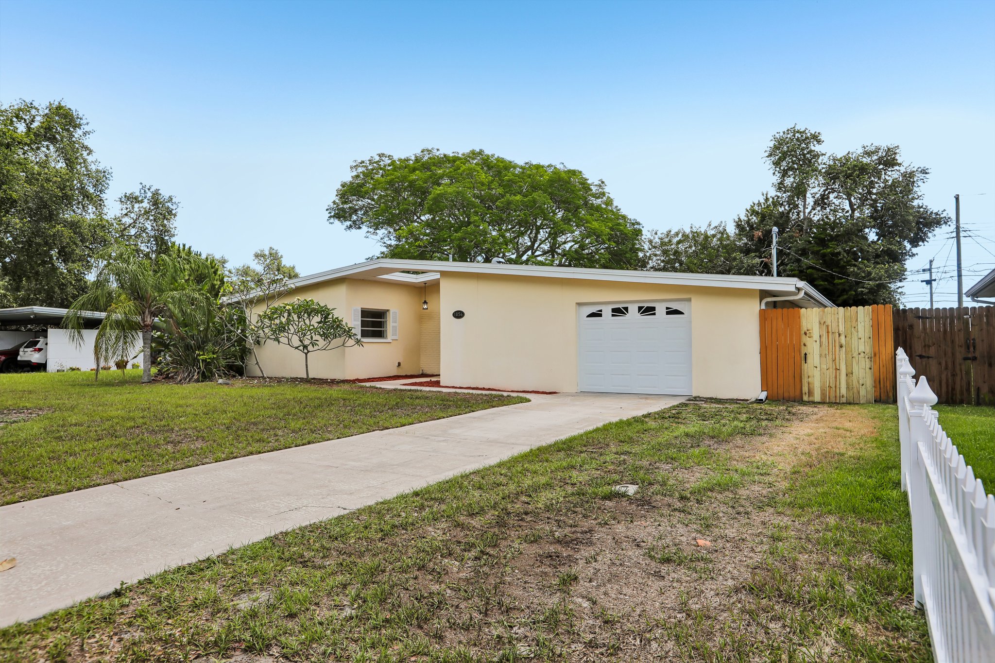 Southview Rd-S2105-003.jpg