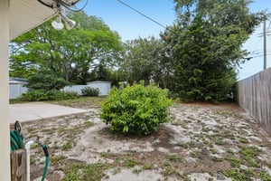 Southview Rd-S2105-026.jpg