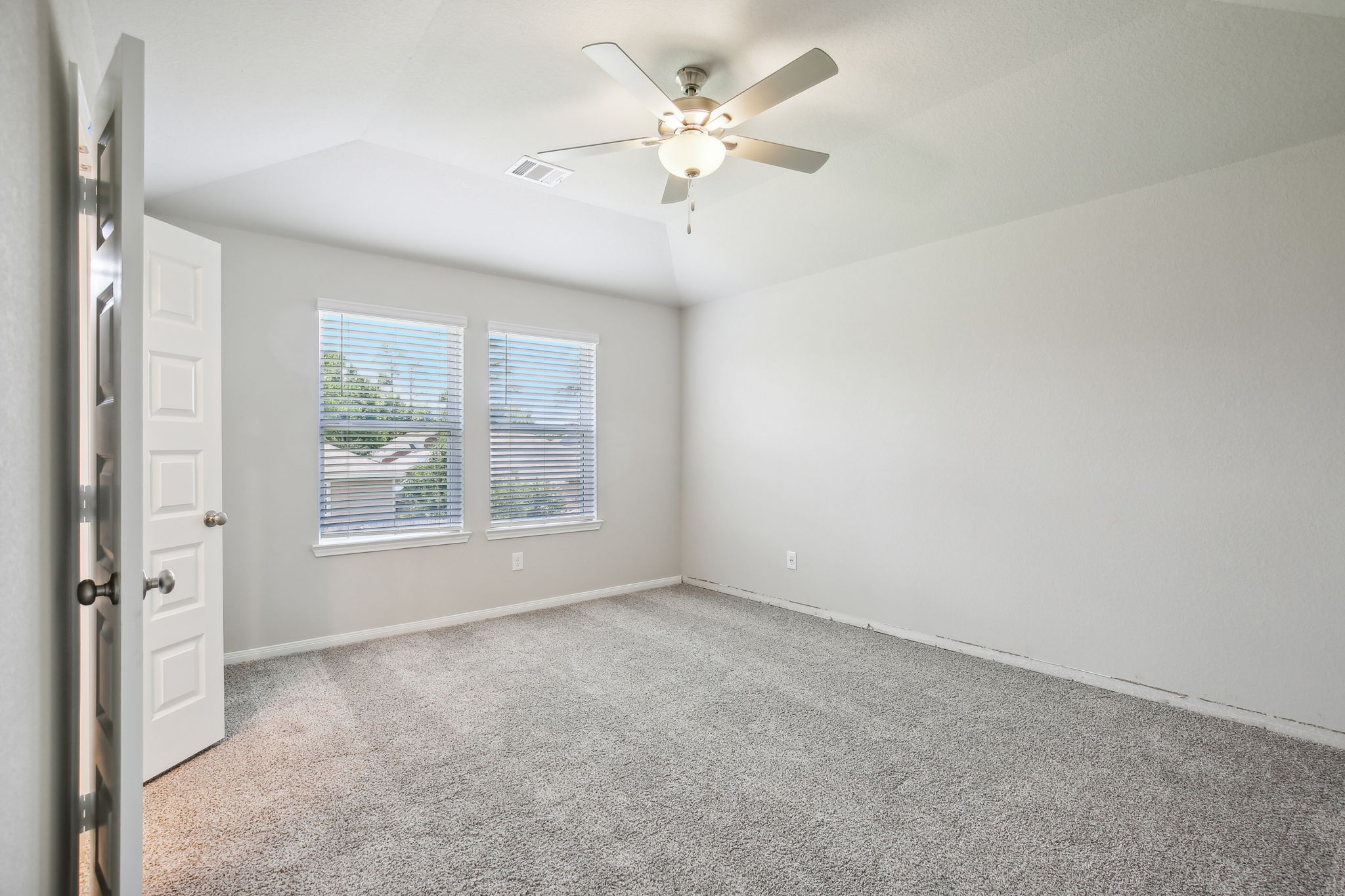 Houston - Pine Lake Cove - 18560 Meadow Point Ln, Montgomery, TX 77356 - 021