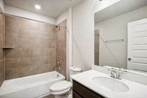 Houston - Pine Lake Cove - 18560 Meadow Point Ln, Montgomery, TX 77356 - 015