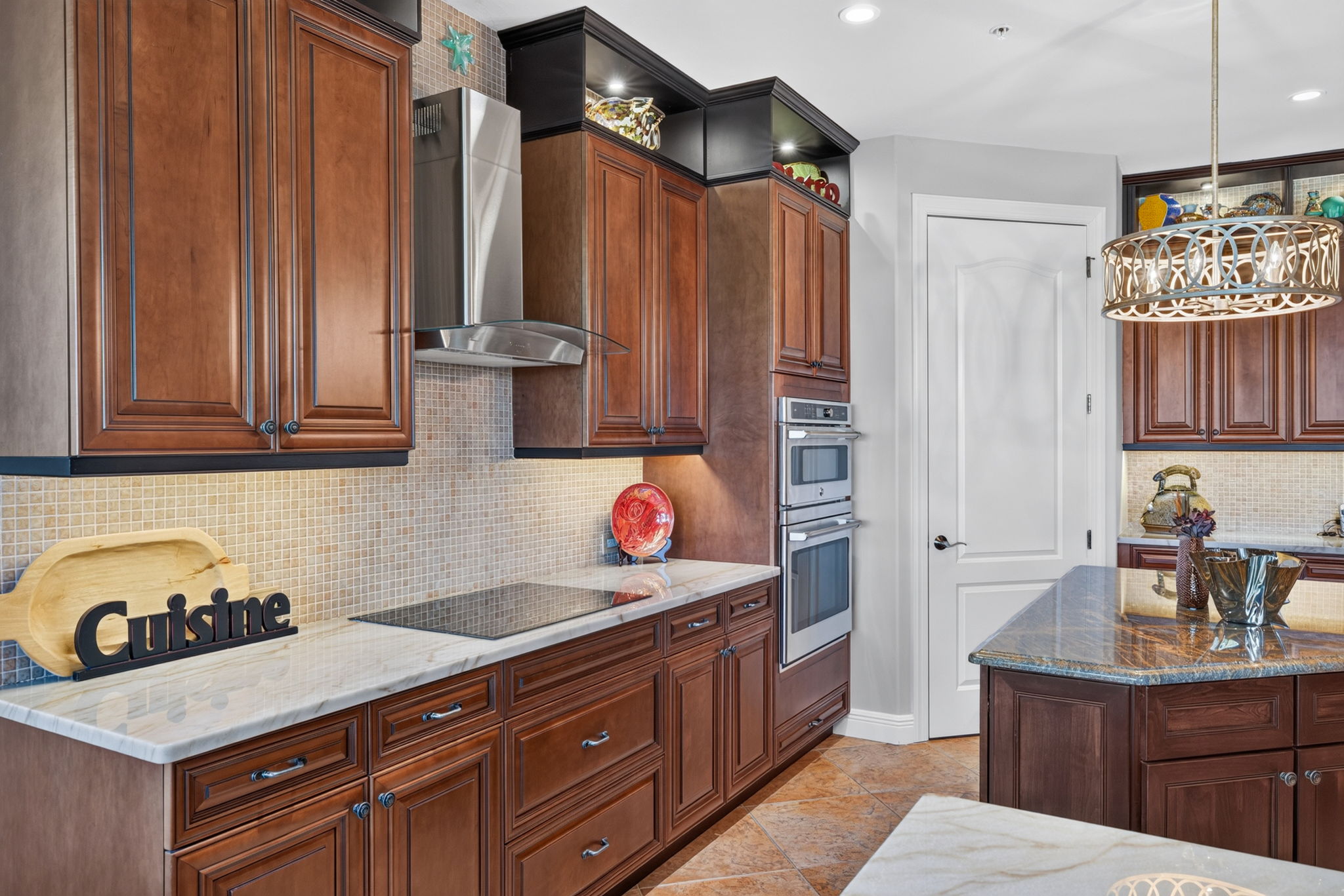 Kitchen 4 of 4