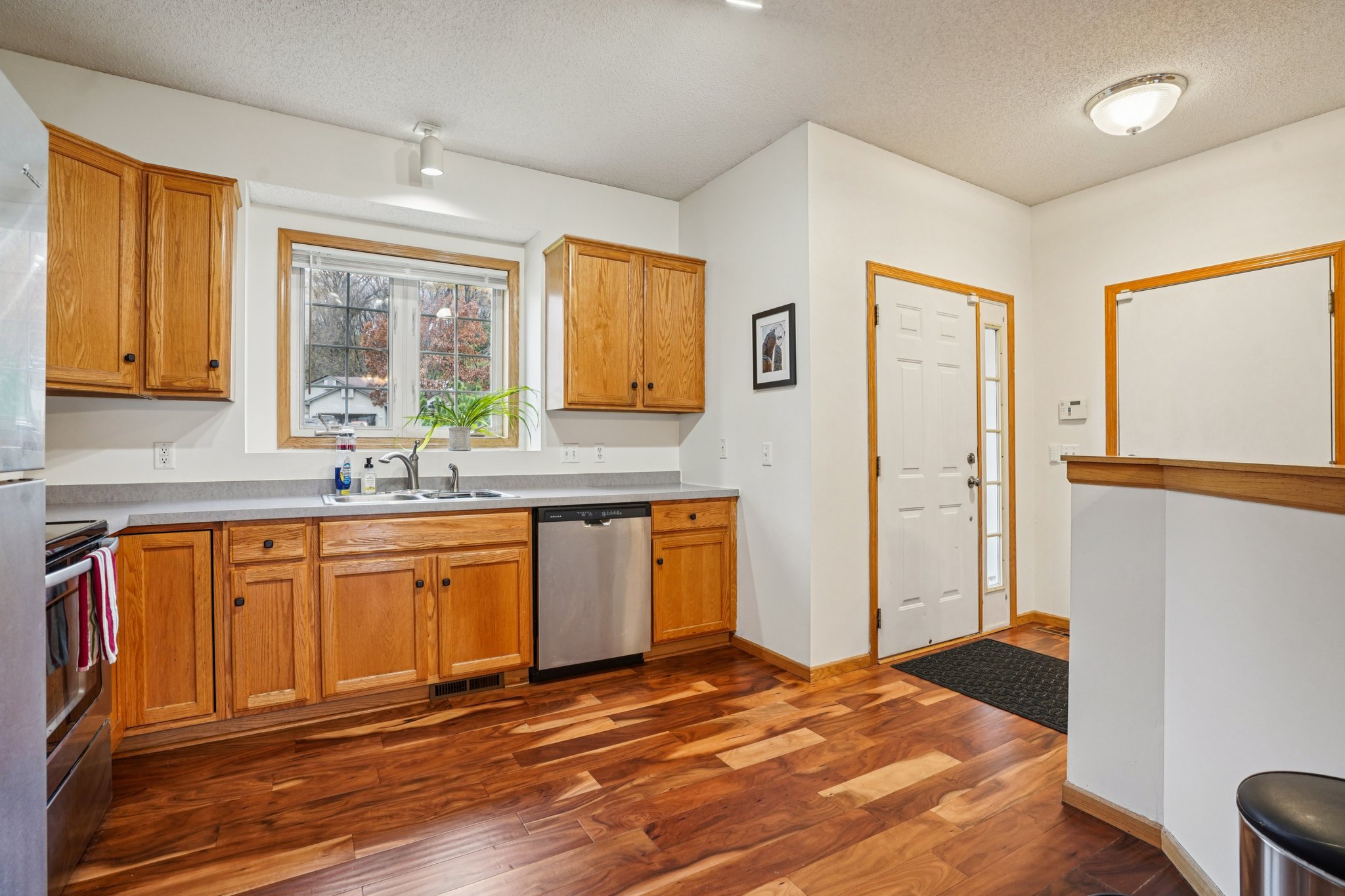 Euclid Path-S0811-016.jpg