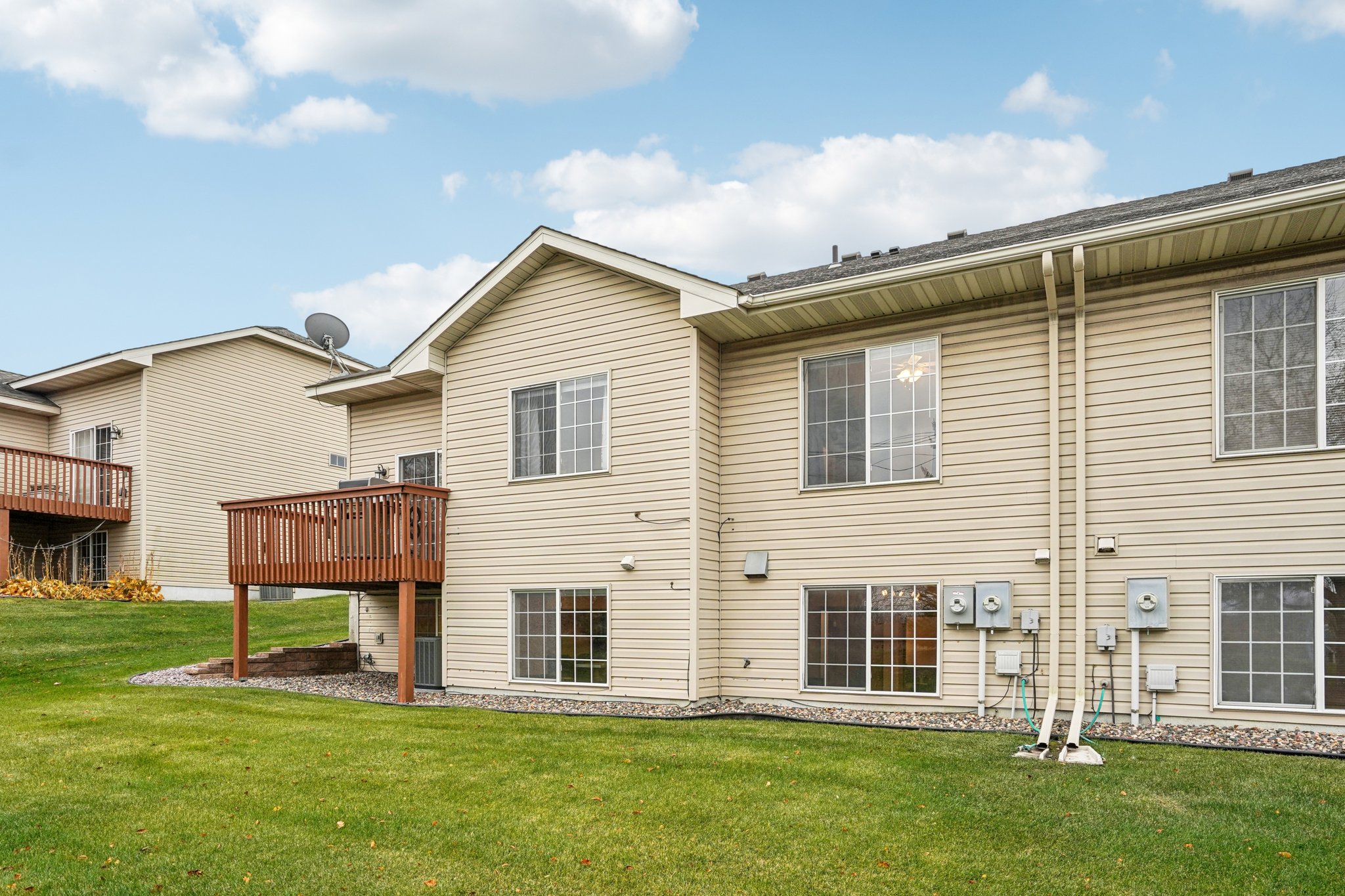 Euclid Path-S0811-049.jpg