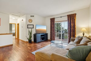 Euclid Path-S0811-008.jpg