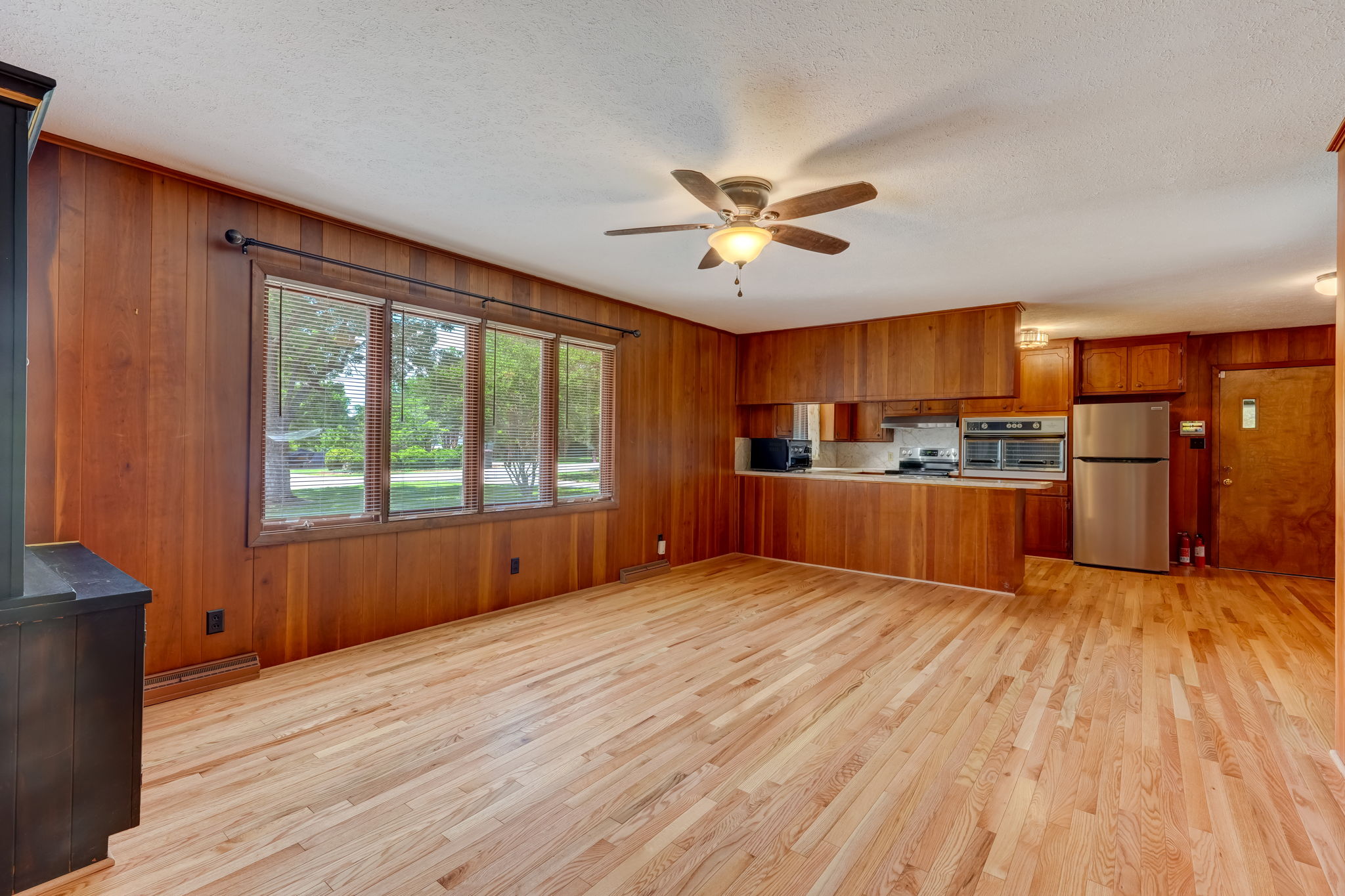 Living/Dining Room