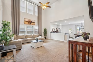 Legend Oaks Dr-S1611-005.jpg