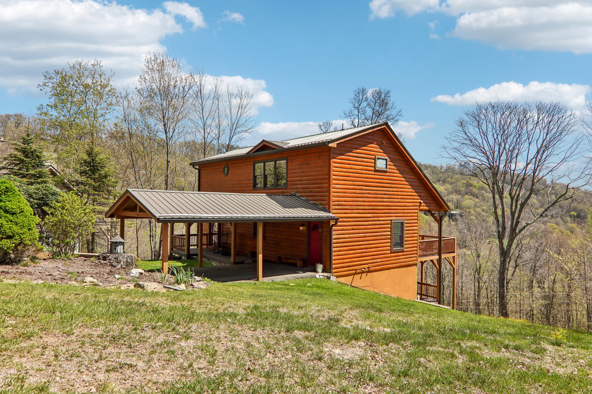 Cottage Ln-S2404-007.jpg