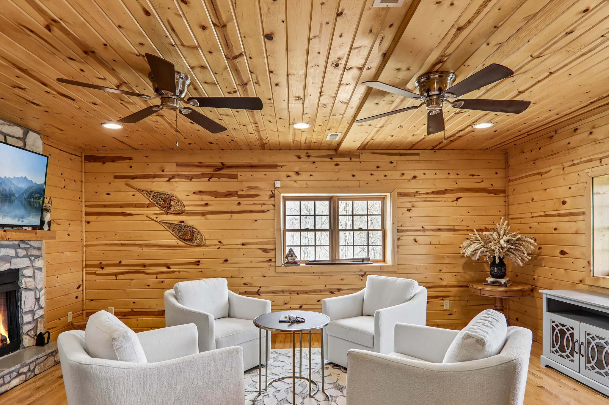 Cottage Ln-S2404-040.jpg