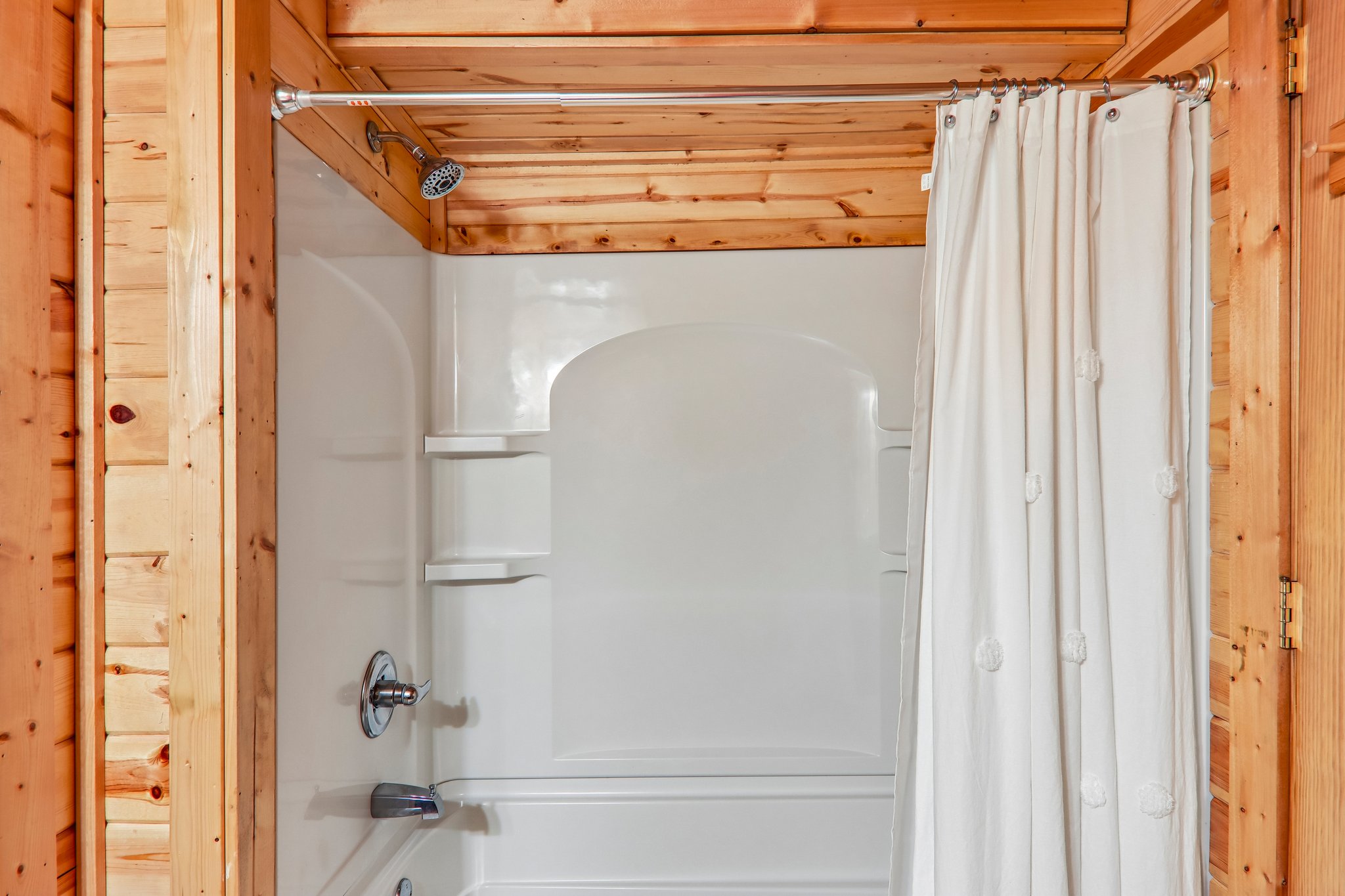 Cottage Ln-S2404-046.jpg