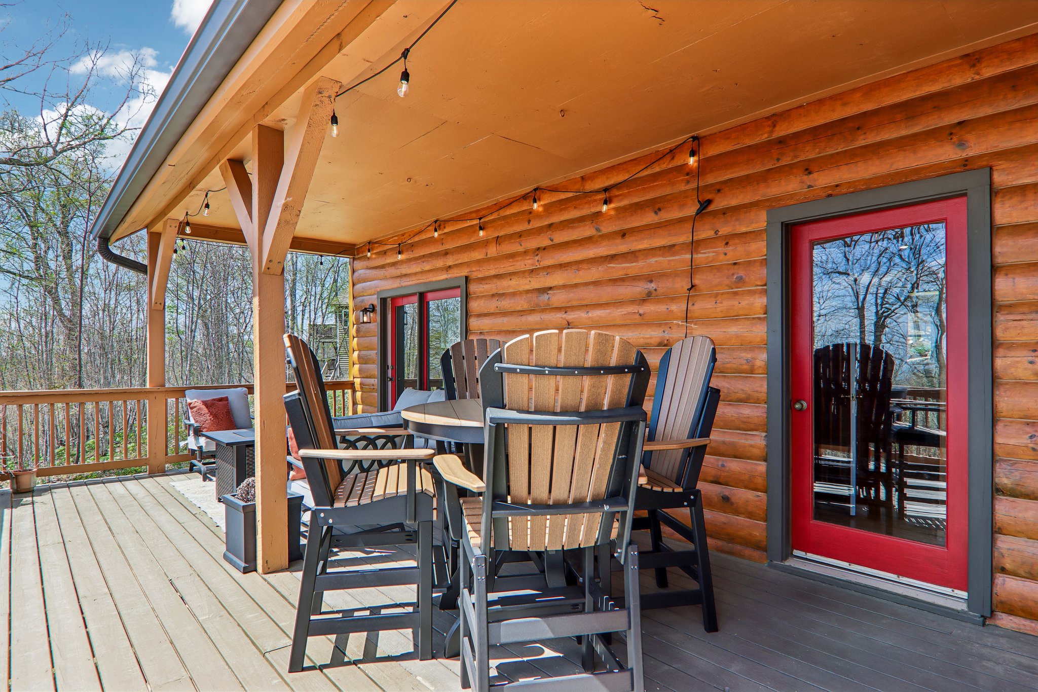 Cottage Ln-S2404-055.jpg