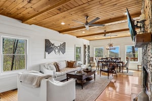 Cottage Ln-S2404-013.jpg