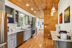 Cottage Ln-S2404-020.jpg