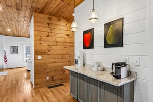 Cottage Ln-S2404-021.jpg